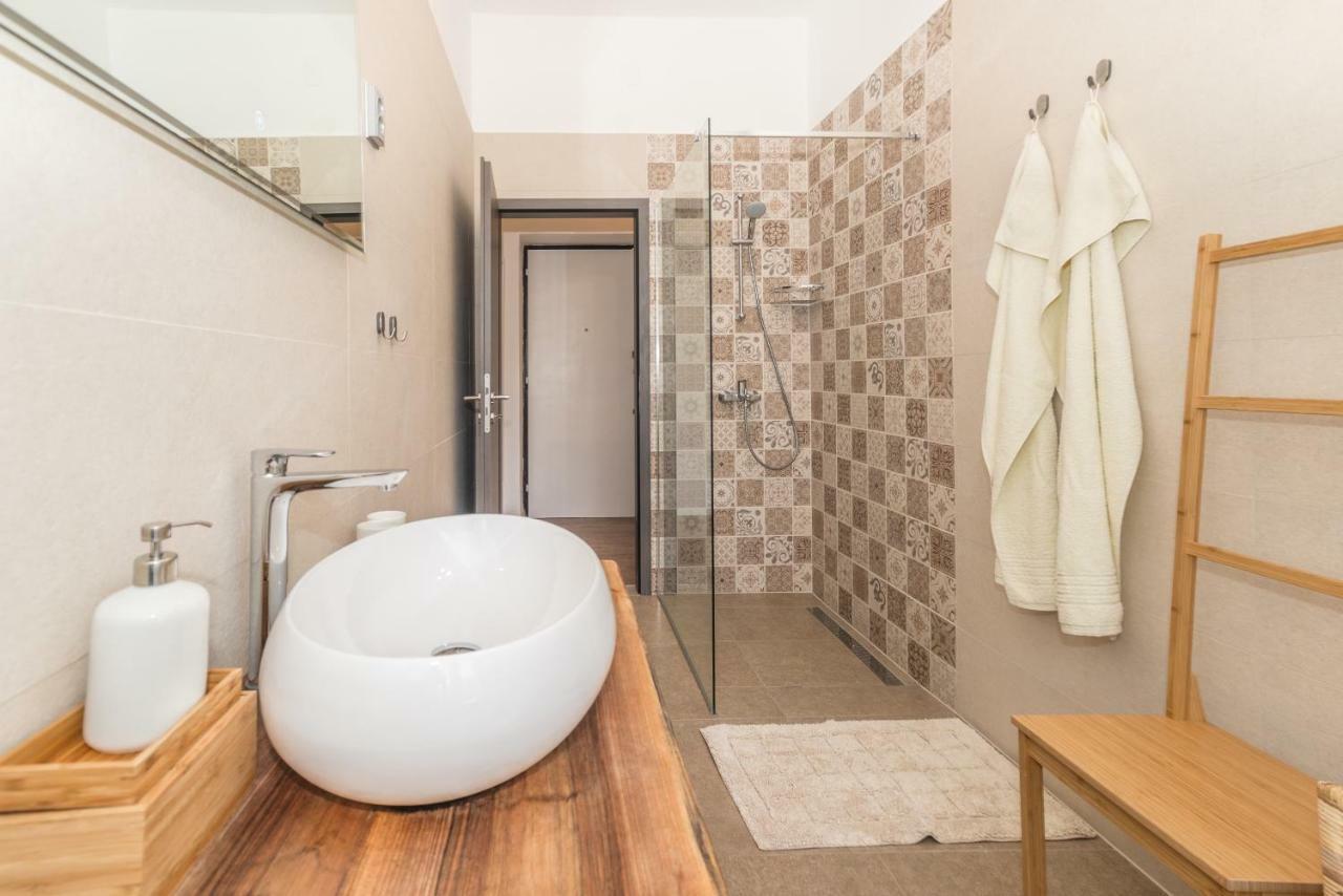 Apartment Mille Рієка Екстер'єр фото